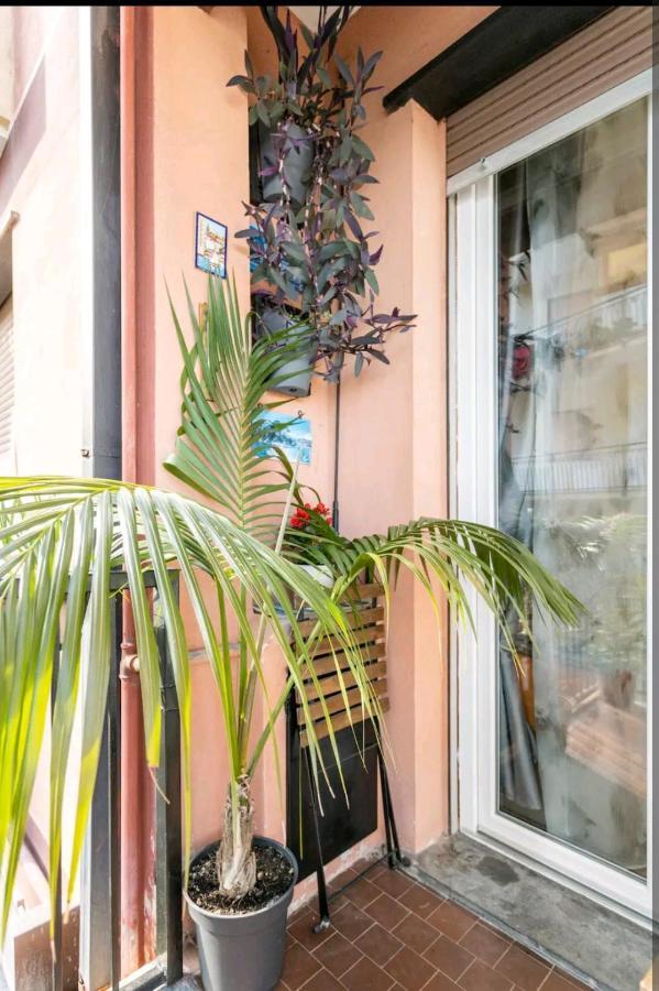 Camera Privata Nell'Appartamento In Zona Residenziale Con 2 Piscine Rapallo Exterior photo