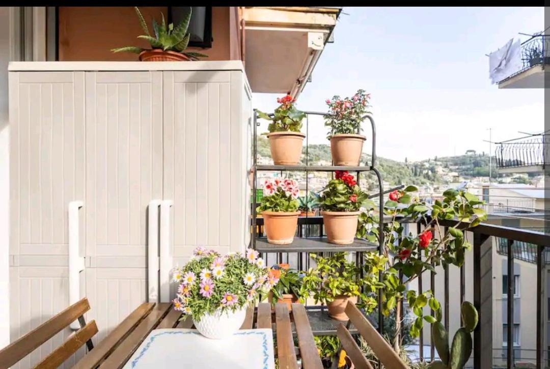 Camera Privata Nell'Appartamento In Zona Residenziale Con 2 Piscine Rapallo Exterior photo