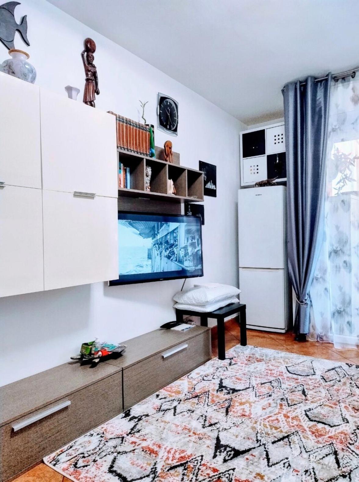 Camera Privata Nell'Appartamento In Zona Residenziale Con 2 Piscine Rapallo Exterior photo